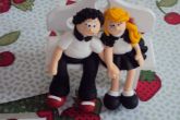 casal no banquinho